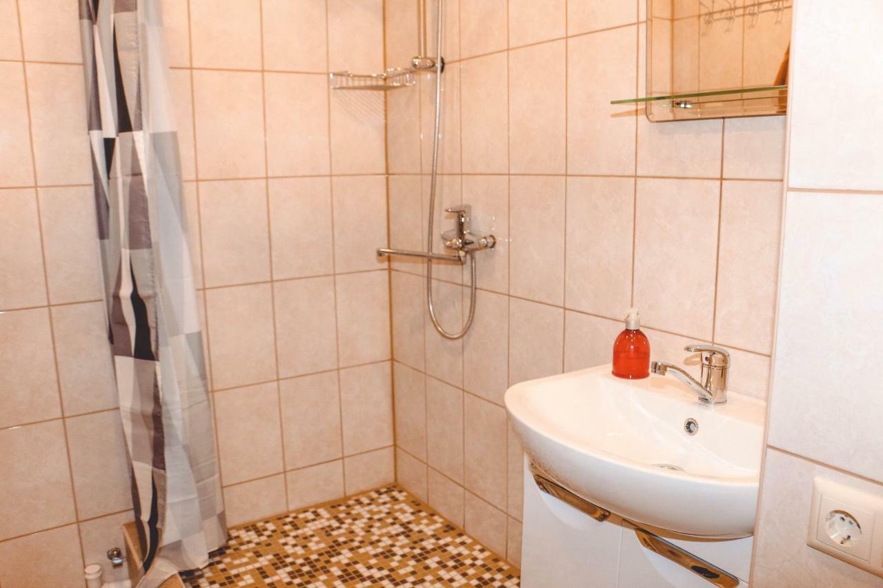 Viktoria Apartment Narva Luaran gambar